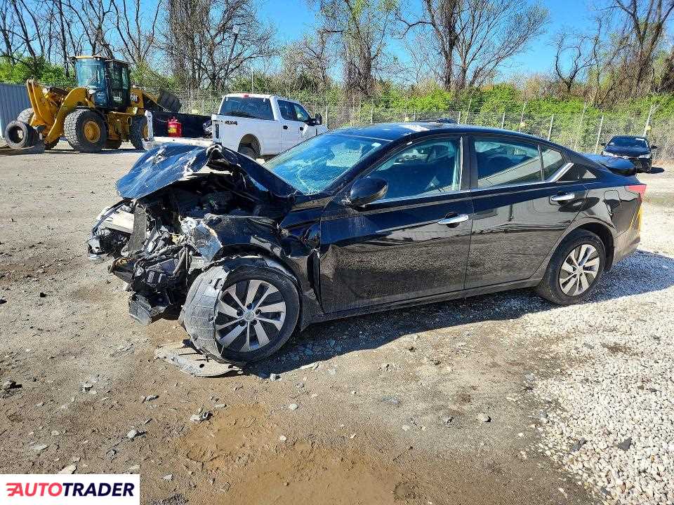 Nissan Altima 2021 2