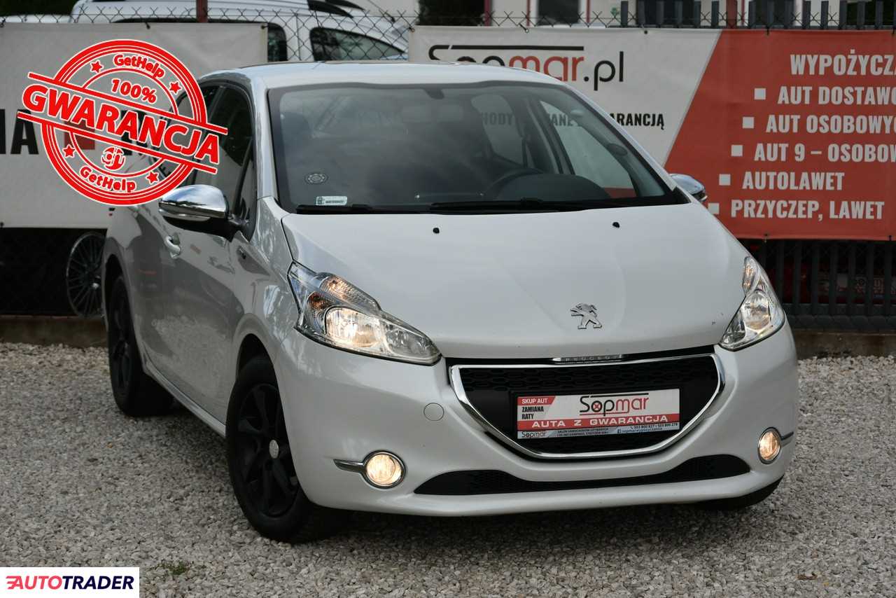 Peugeot 208 2014 1.2 82 KM