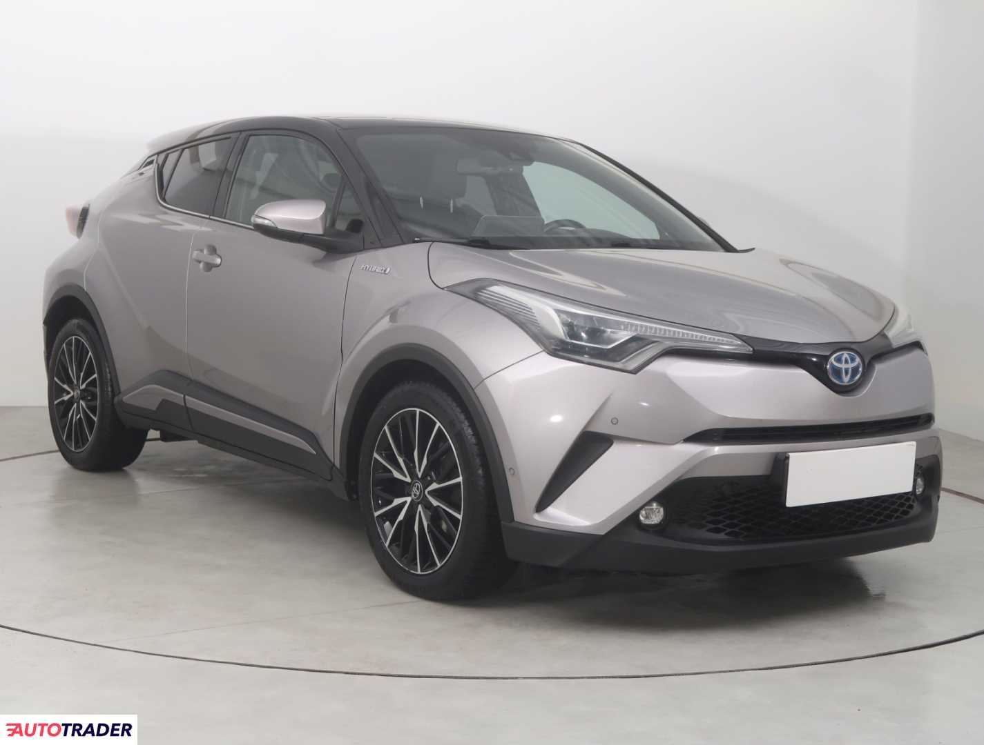 Toyota C-HR 2016 1.8 120 KM