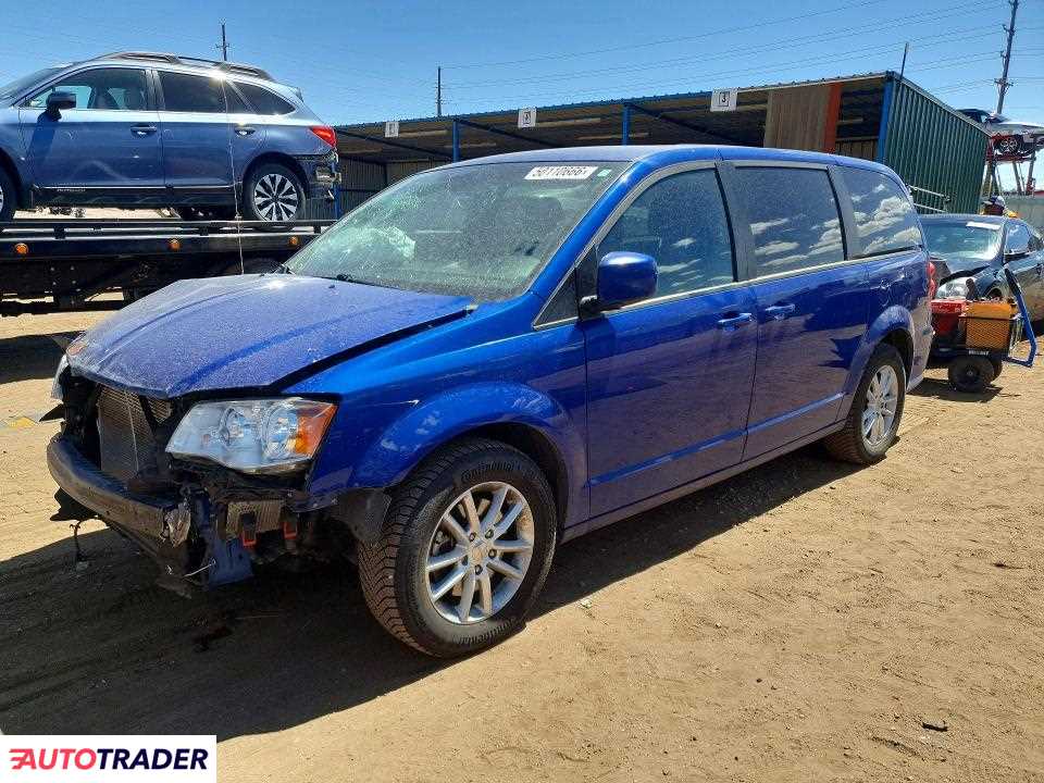 Dodge Grand Caravan 2020 3