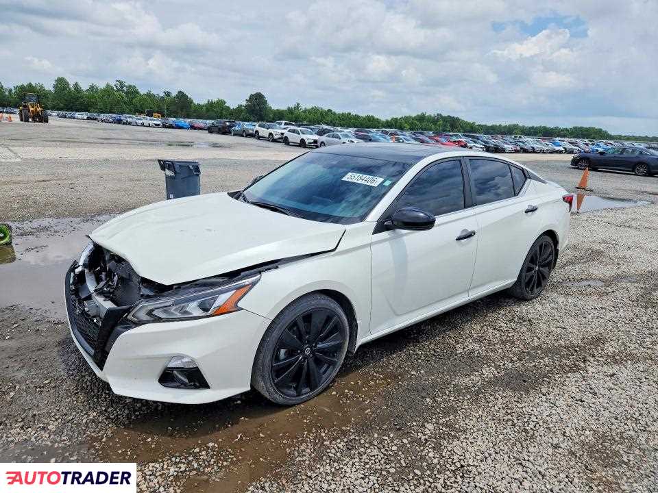 Nissan Altima 2022 2