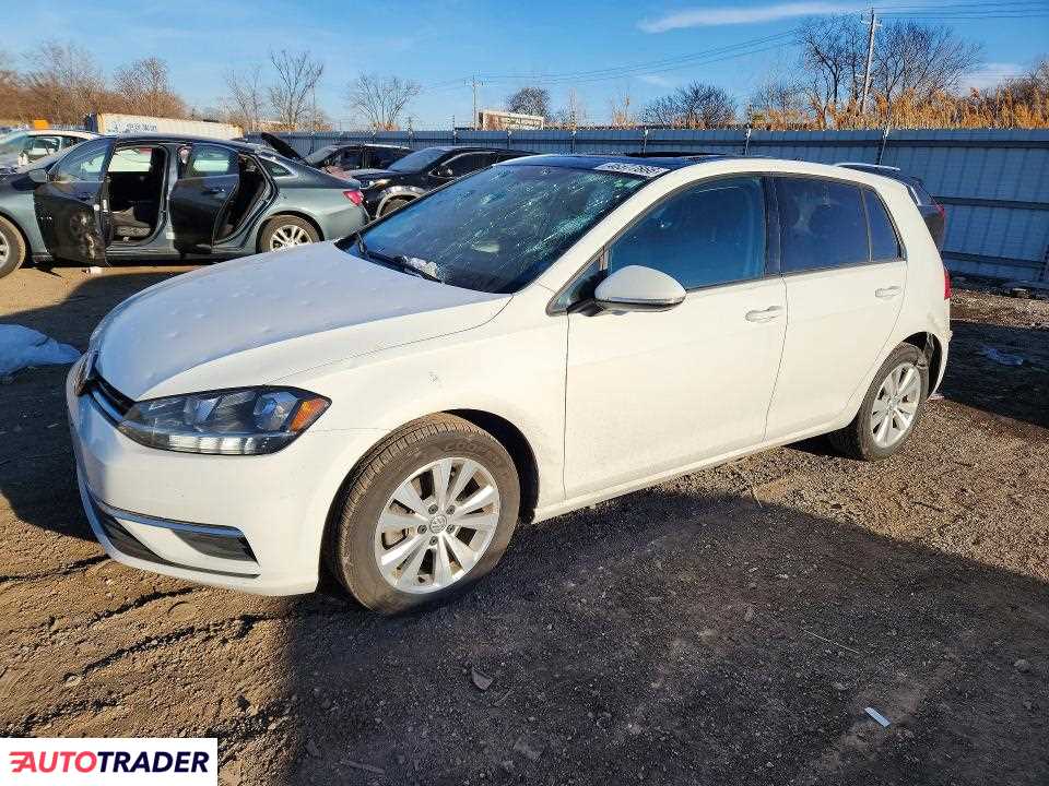 Volkswagen Golf 2020 1