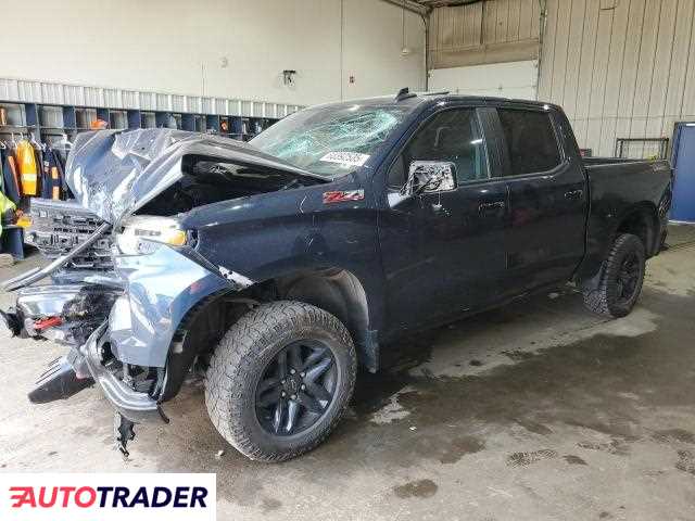 Chevrolet Silverado 2022 5