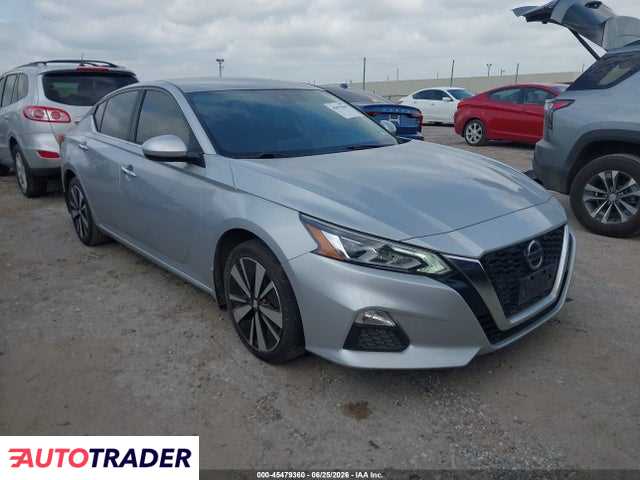 Nissan Altima 2021 2