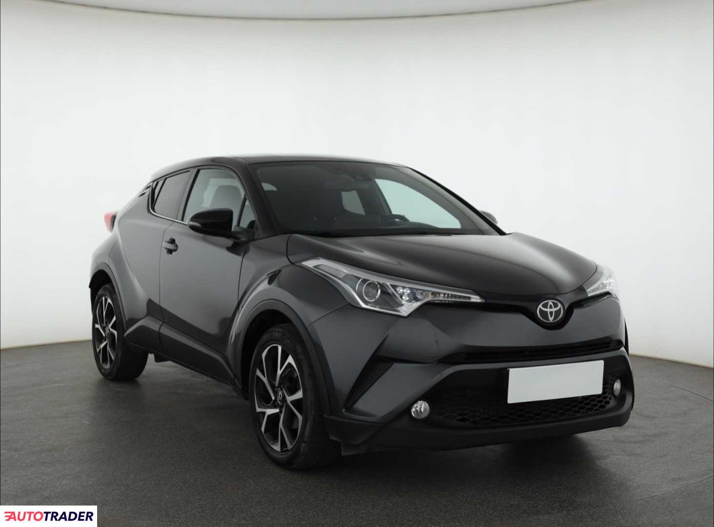 Toyota C-HR 2016 1.2 113 KM
