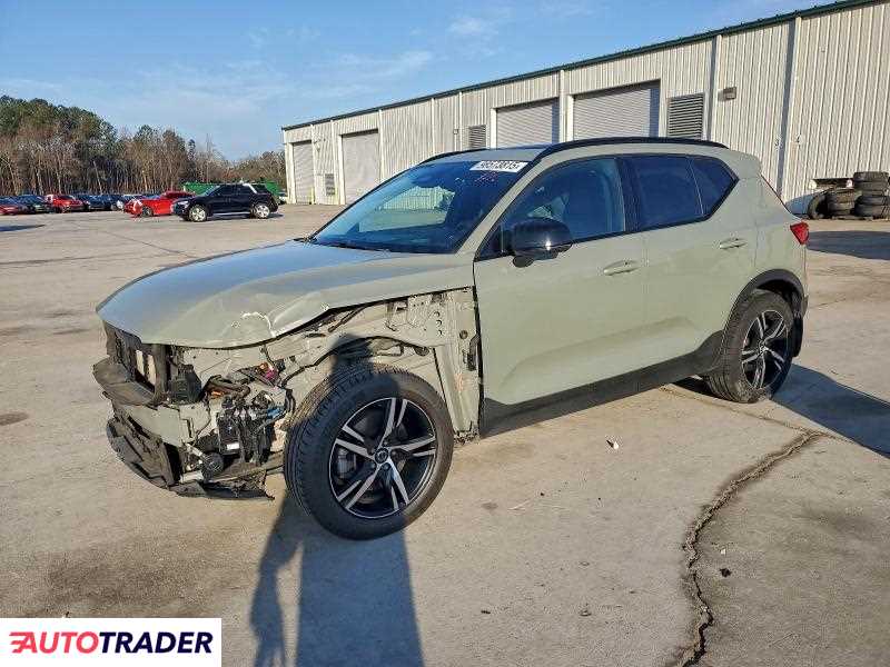Volvo XC40 2023 2