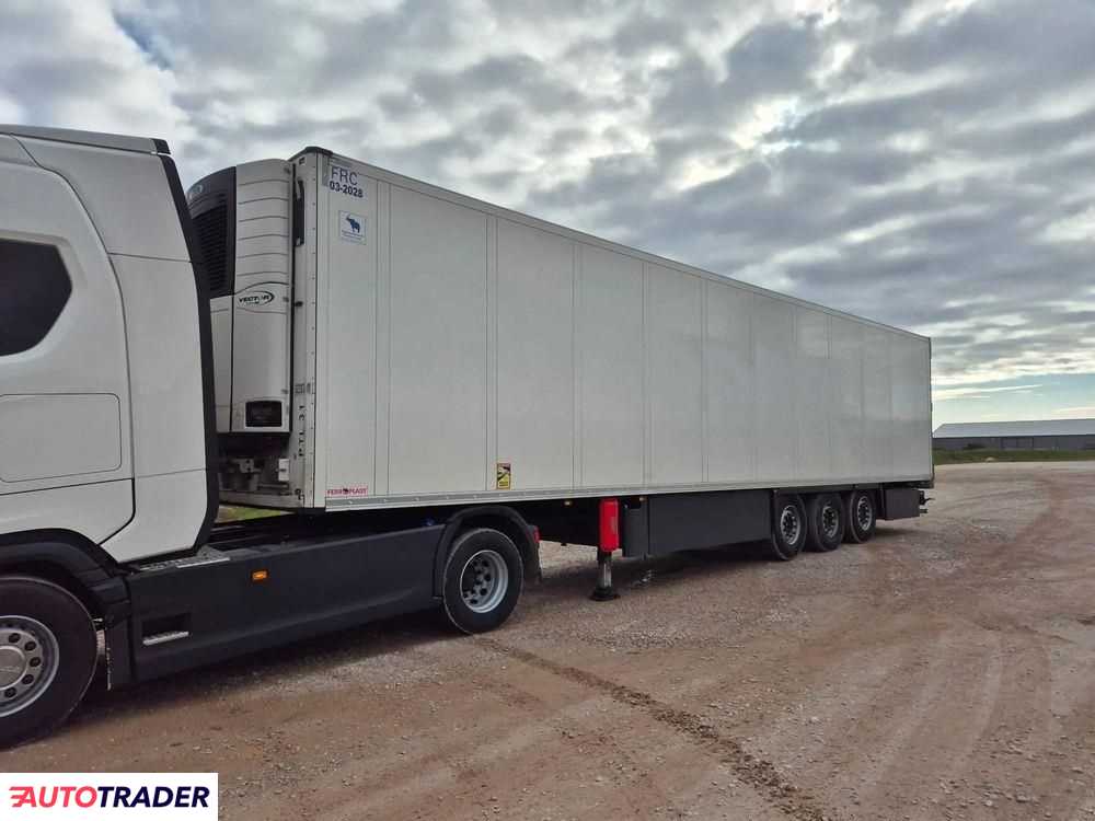 Schmitz Cargobul Chłodnia Carrier Vector 195MT Schmitz Cargobul Chłodnia Carrier Vector 195MT