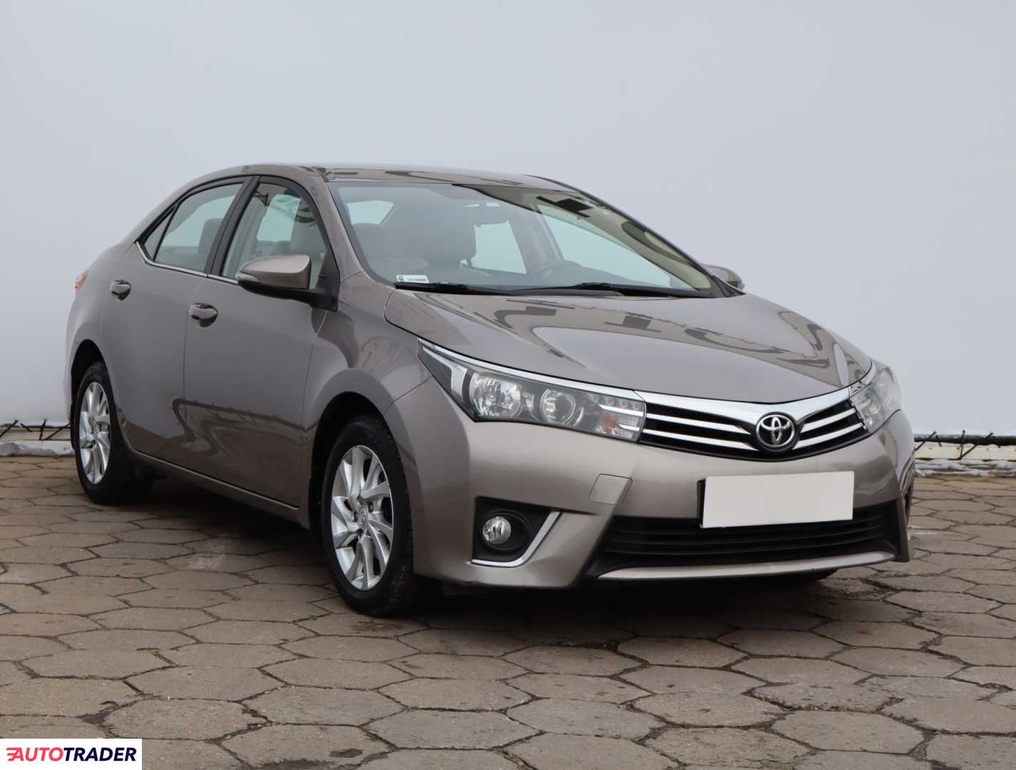 Toyota Corolla 2015 1.6 130 KM