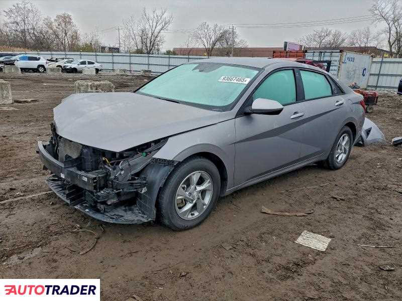 Hyundai Elantra 2023 2