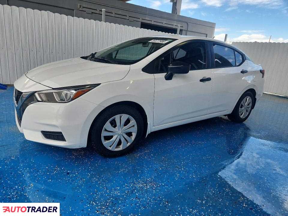 Nissan Versa 2020 1