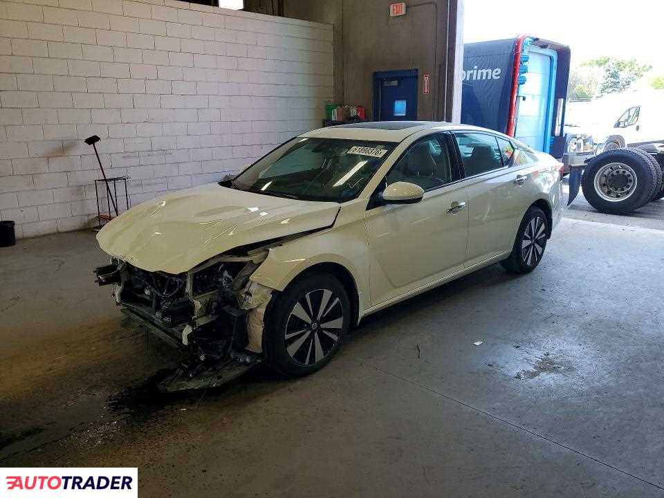 Nissan Altima 2021 2