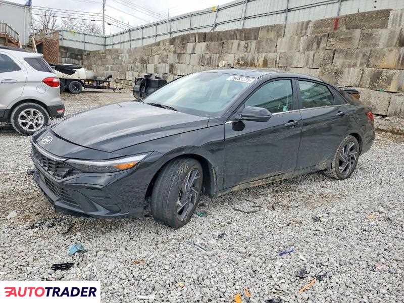 Hyundai Elantra 2025 1