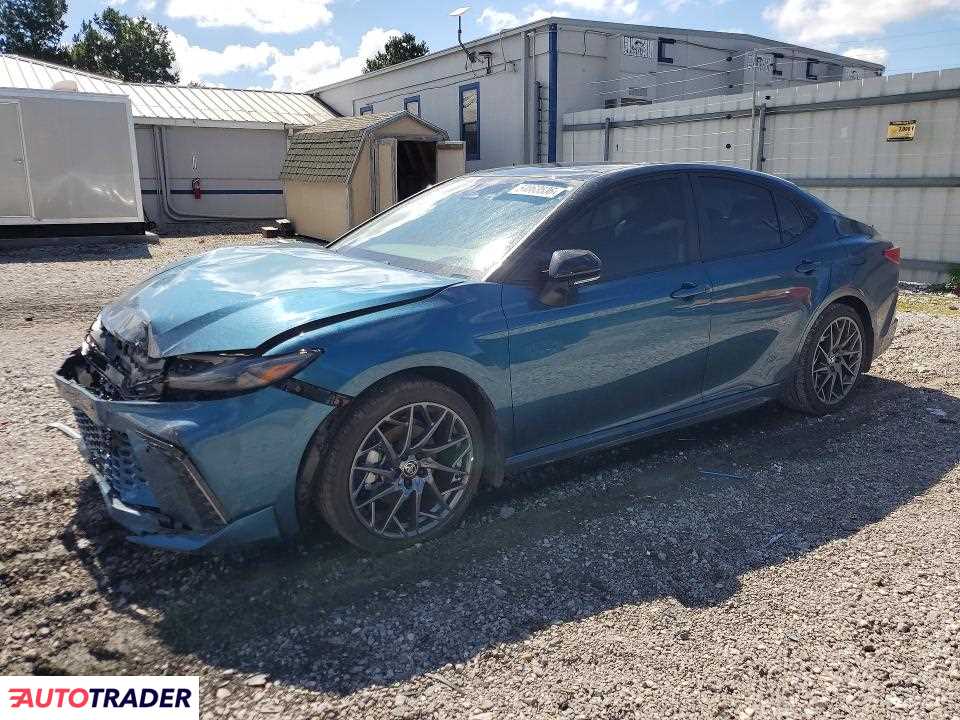 Toyota Camry 2025 2