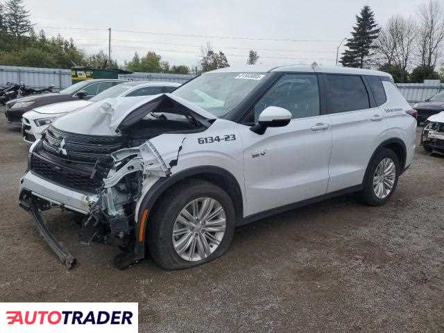 Mitsubishi Outlander 2023 2