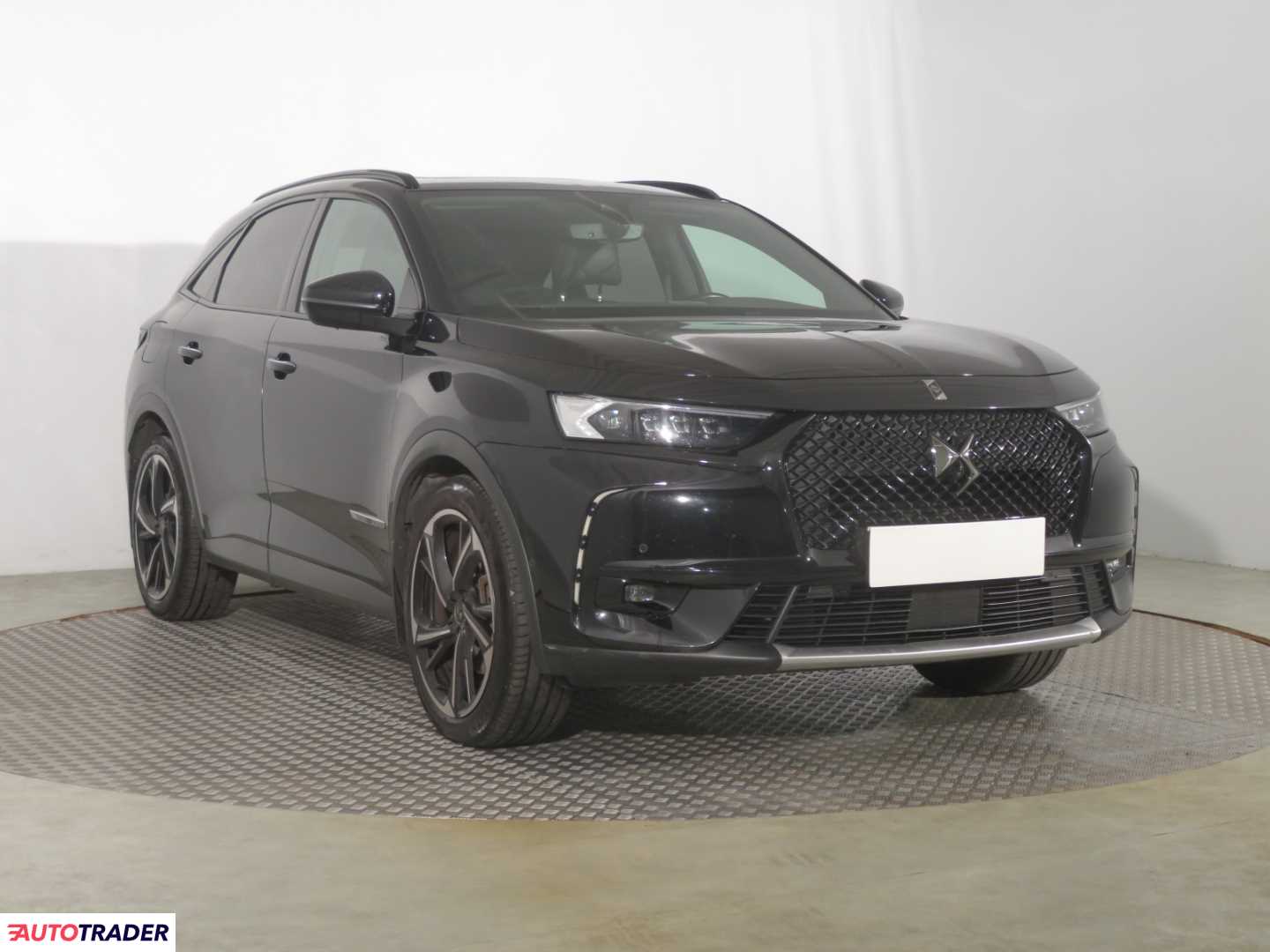 DS DS7 2022 1.6 295 KM