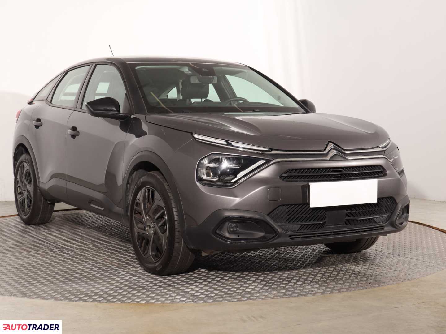 Citroen C4 2022 1.2 128 KM