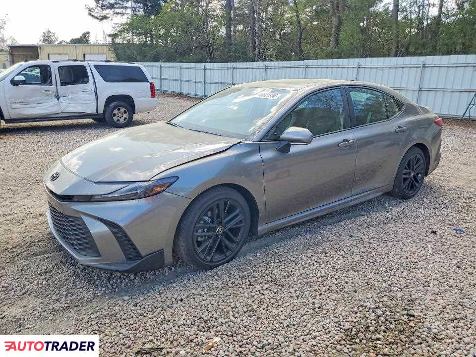 Toyota Camry 2025 2