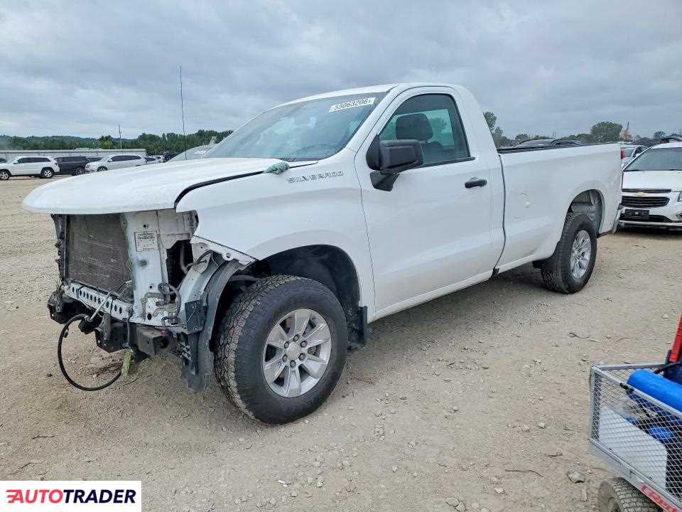 Chevrolet Silverado 2021 5