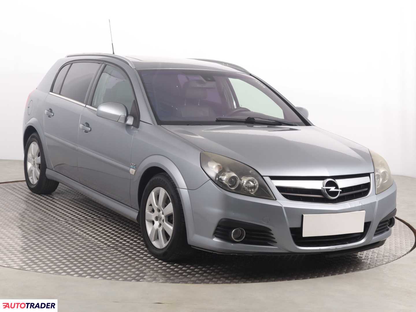 Opel Signum 2007 1.8 246 KM