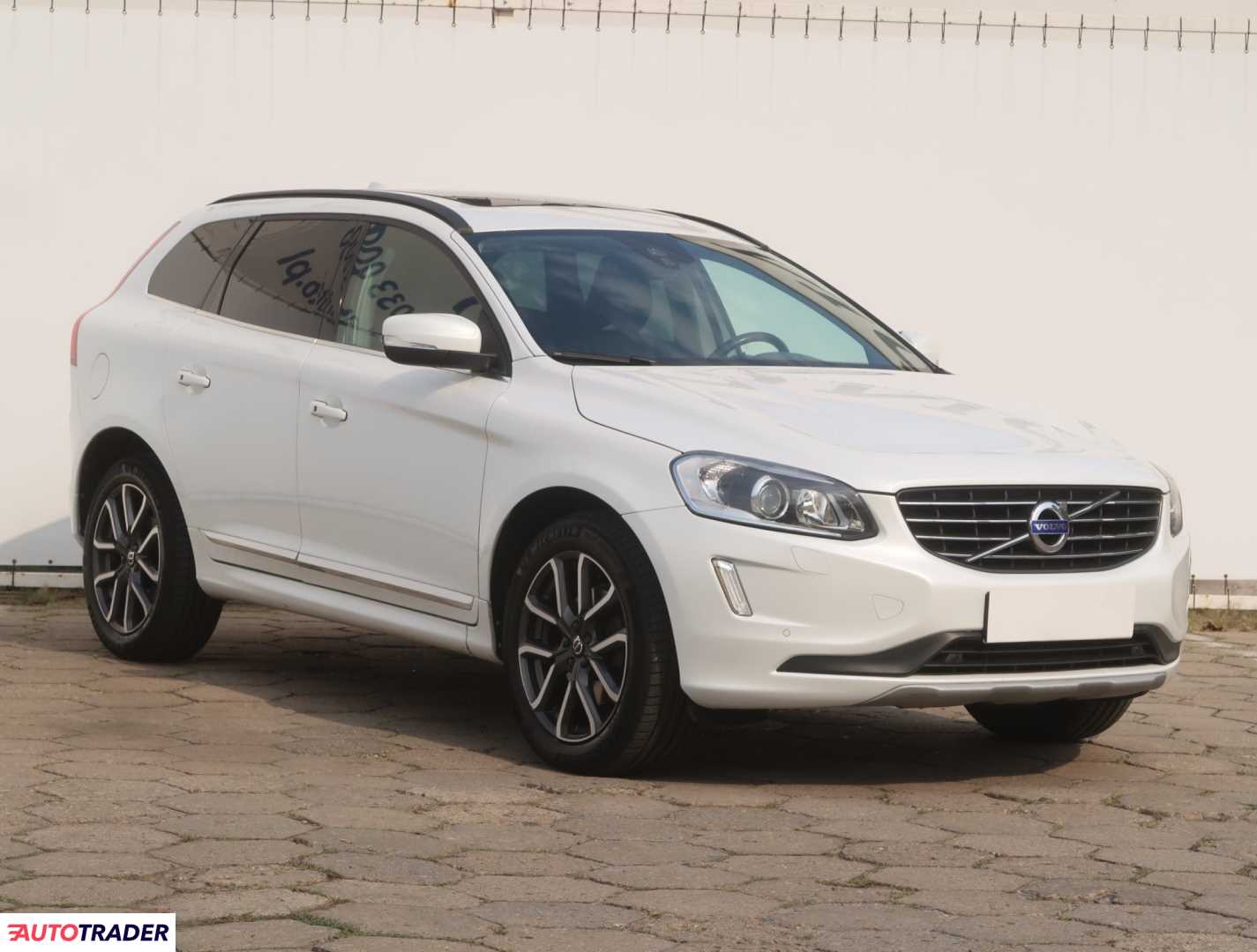 Volvo XC60 2016 2.4 217 KM