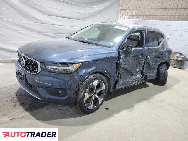 Volvo XC40 2021 2