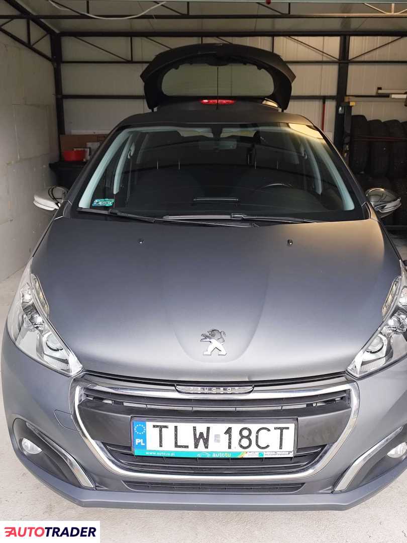 Peugeot 208 2015 1.0 68 KM