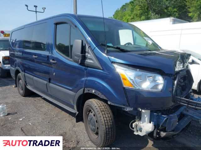 Ford Transit 2019 3