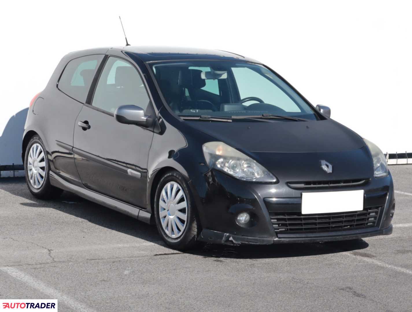Renault Clio 2009 1.6 126 KM