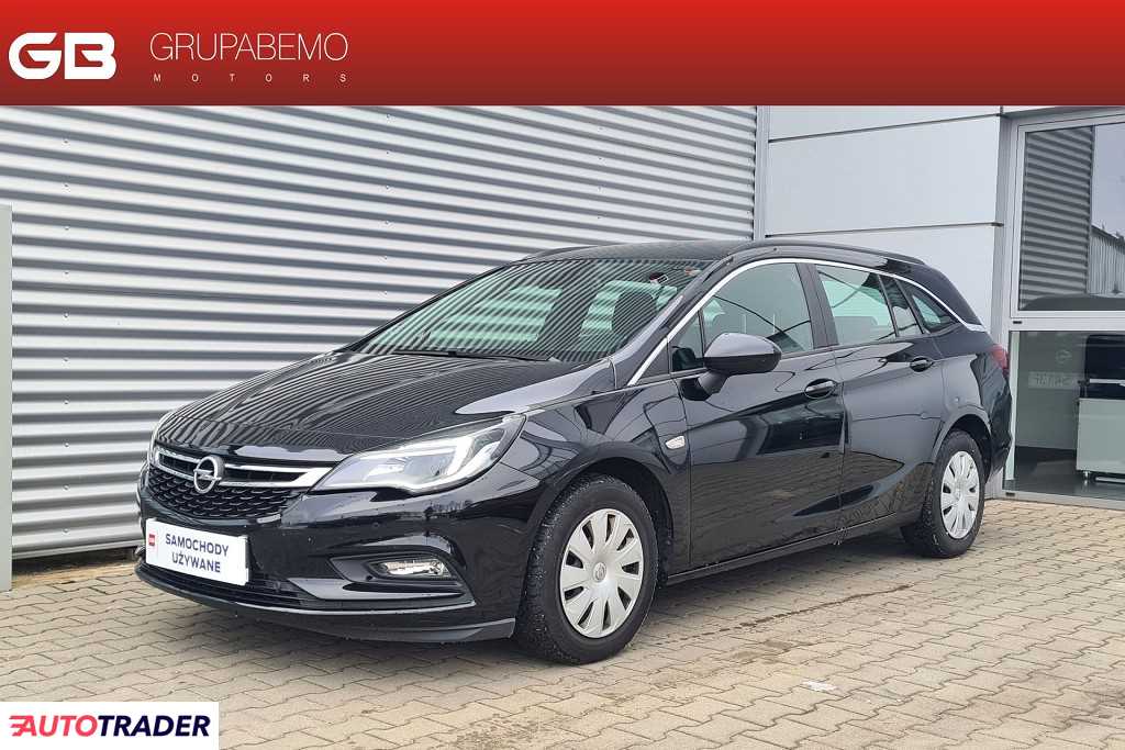 Opel Astra 2019 1.4 125 KM