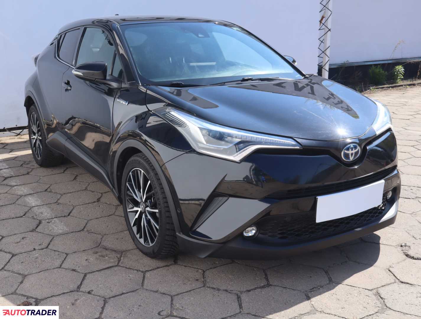 Toyota C-HR 2018 1.8 120 KM