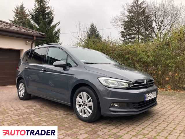 Volkswagen Touran 2.0 diesel 115 KM 2020r. (piaseczno)