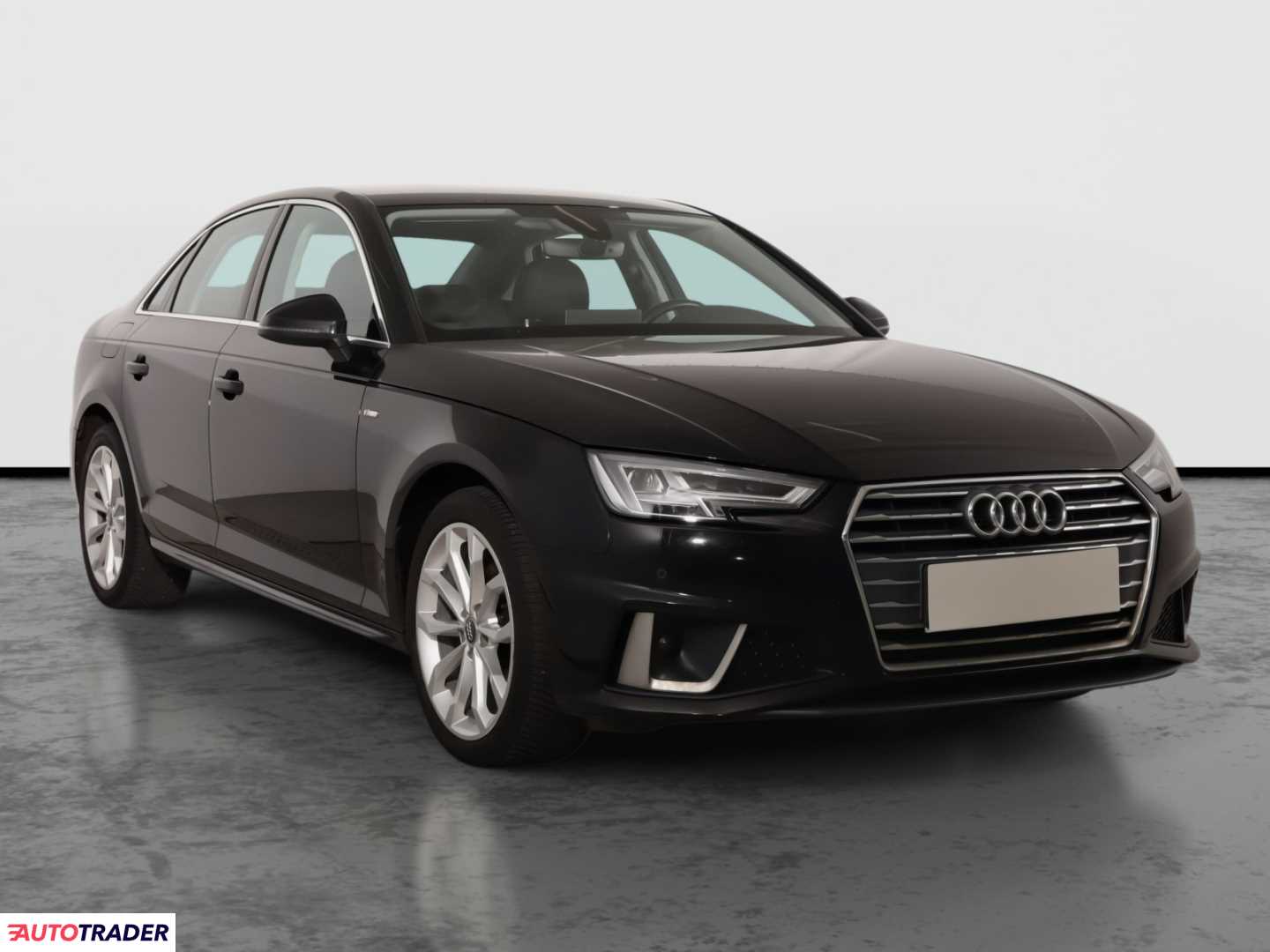 Audi A4 2019 2.0 147 KM