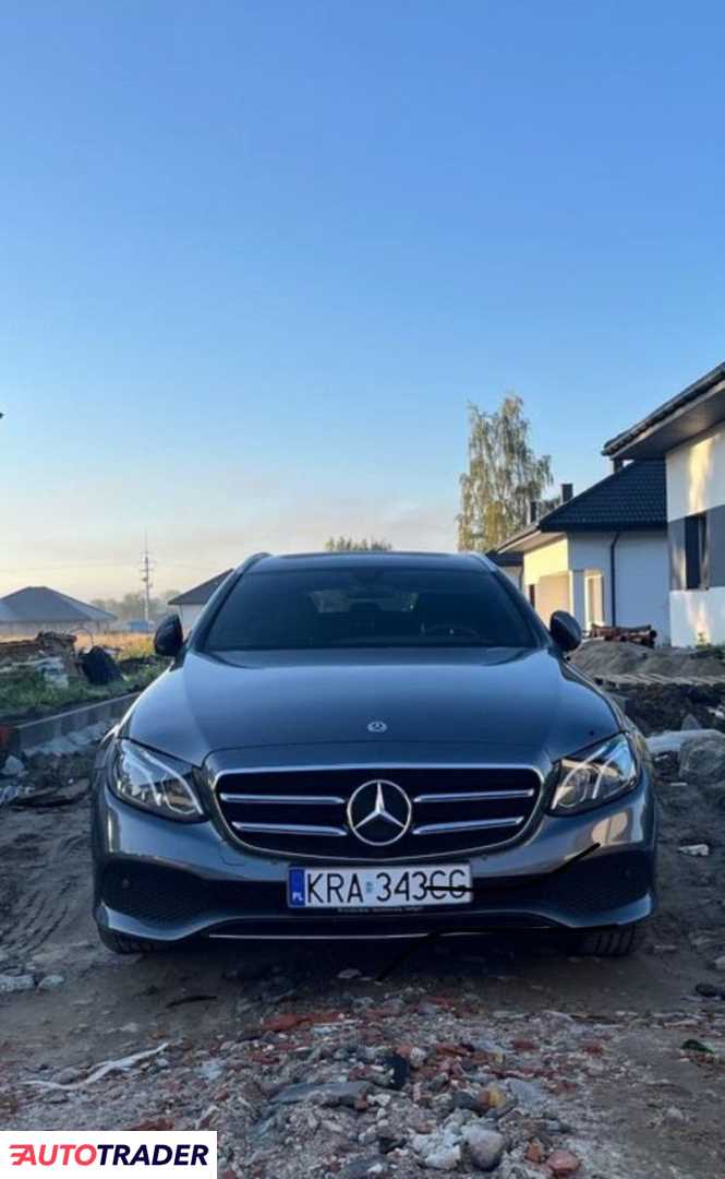 Mercedes E-klasa 2019 2.0 197 KM Mercedes E-klasa 2019 2.0 197 KM