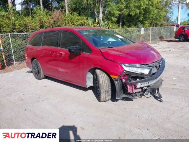 Honda Odyssey 2023 3
