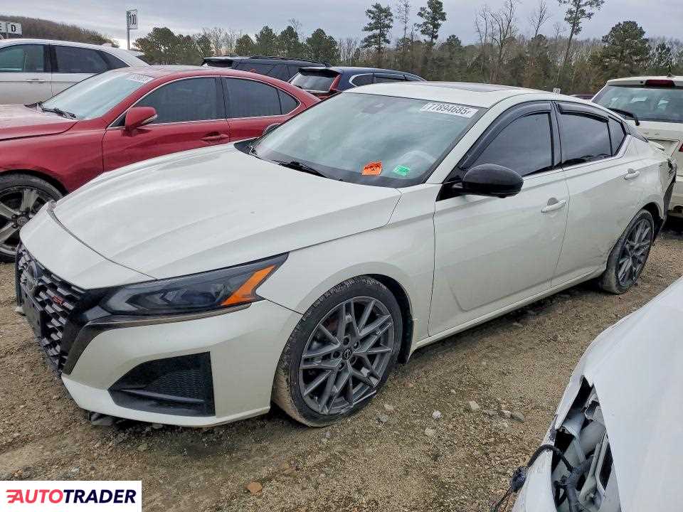Nissan Altima 2023 2
