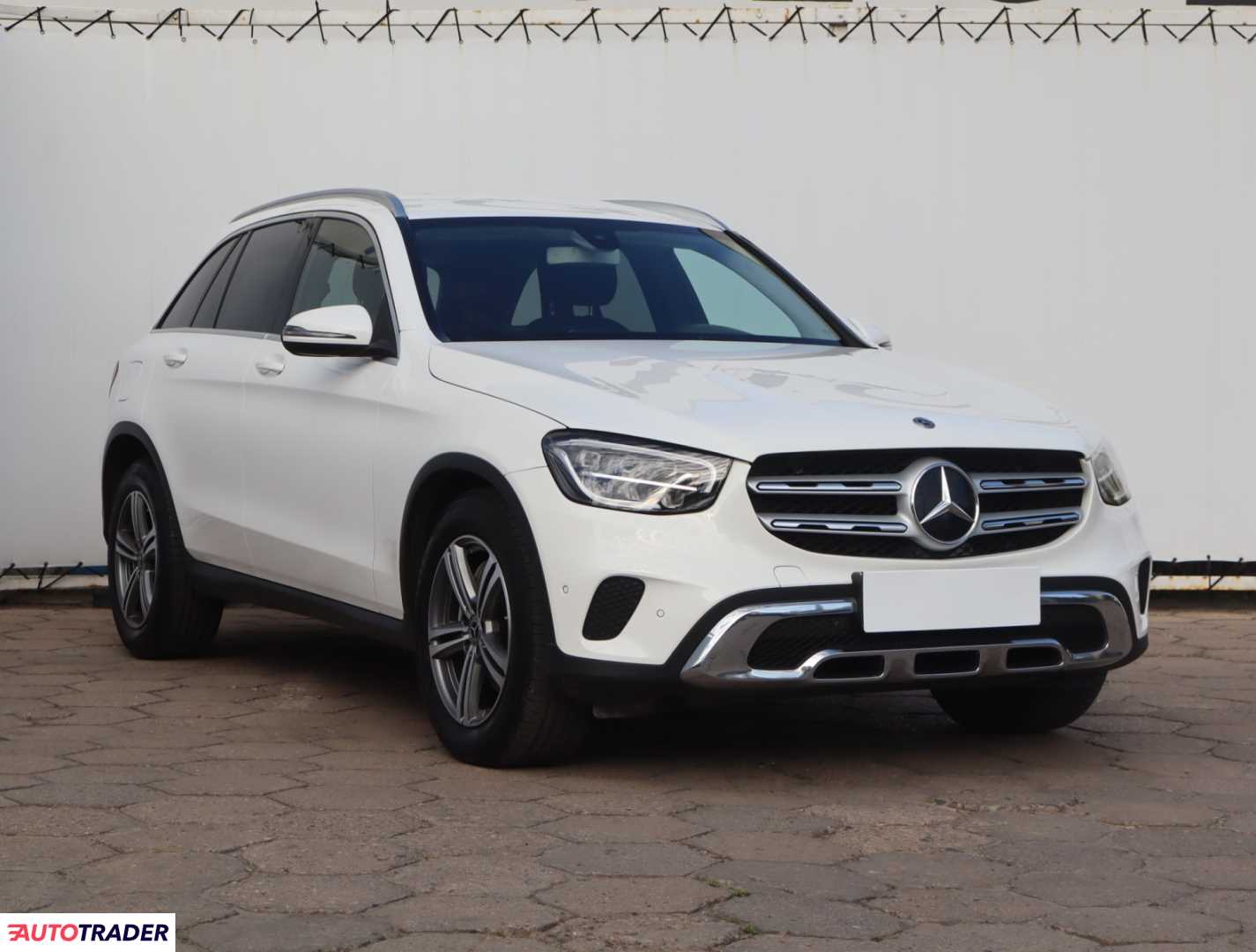 Mercedes GLC 2019 2.0 160 KM