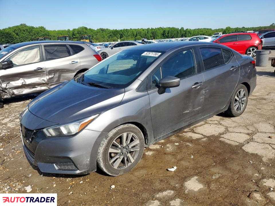 Nissan Versa 2020 1