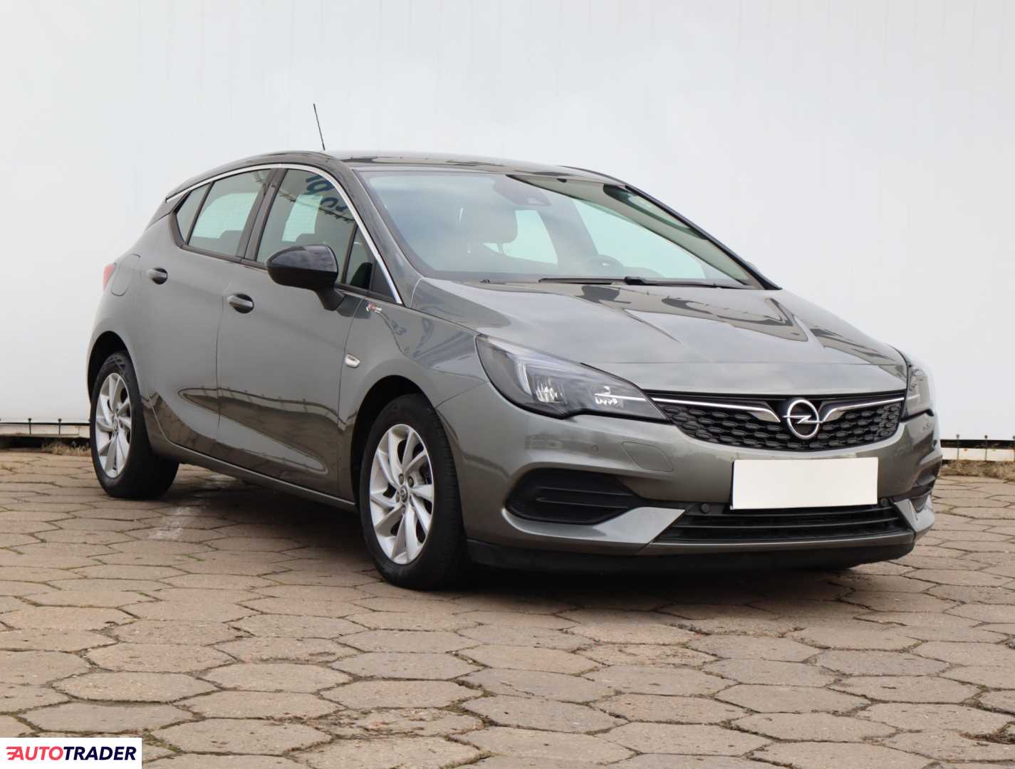 Opel Astra 2021 1.2 143 KM