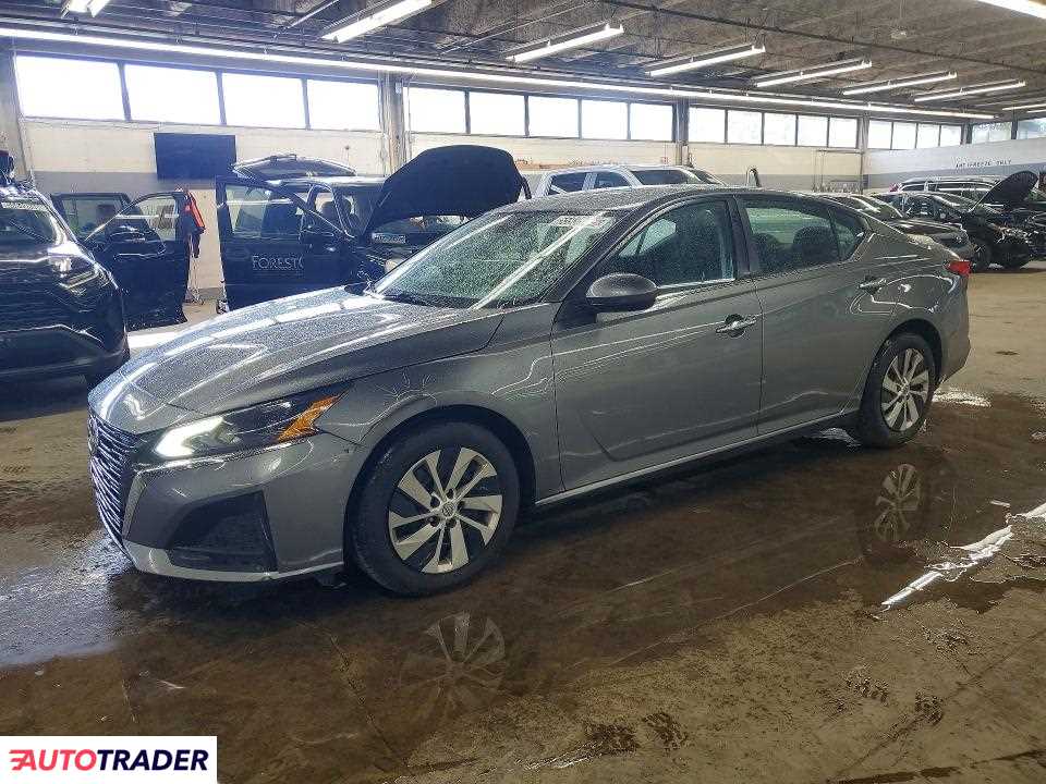 Nissan Altima 2023 2