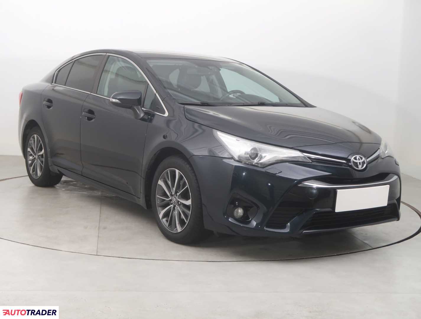 Toyota Avensis 2015 2.0 150 KM