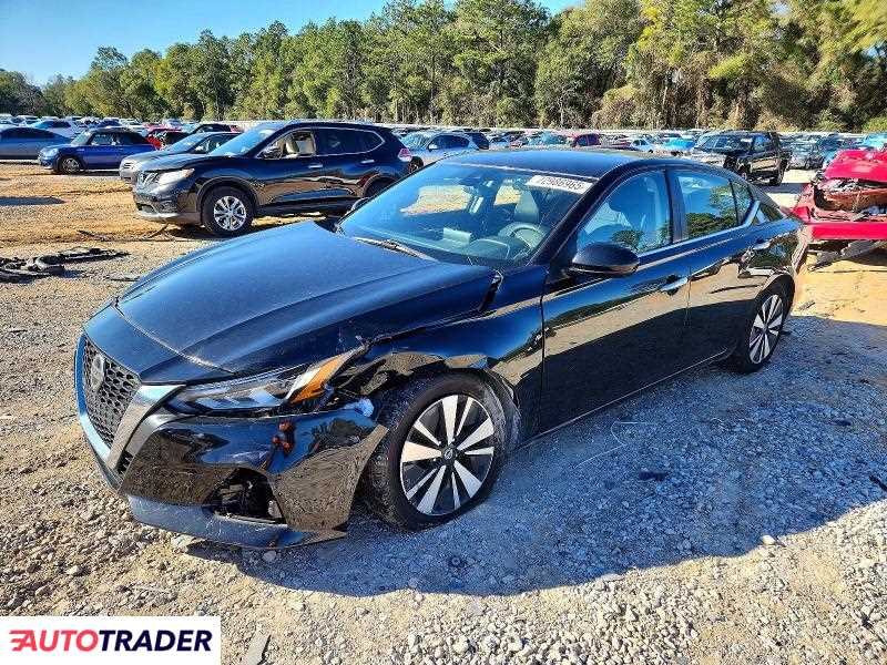 Nissan Altima 2021 2