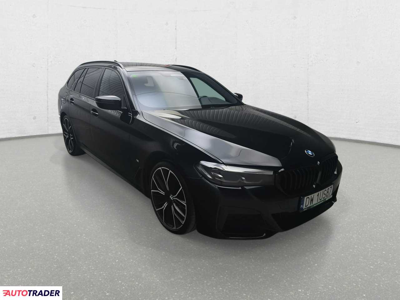 BMW 530 2022 3.0 286 KM