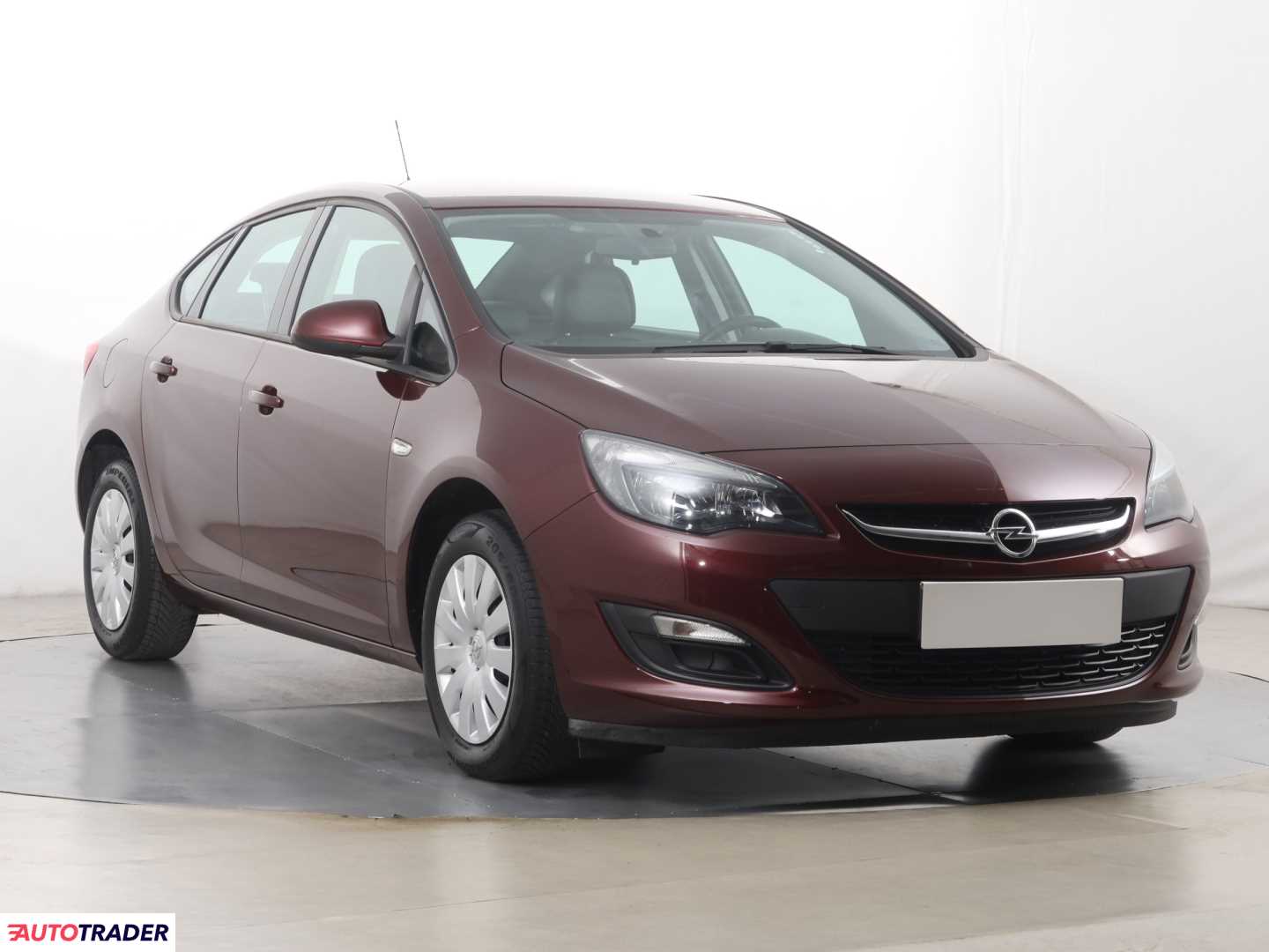 Opel Astra 2018 1.6 113 KM