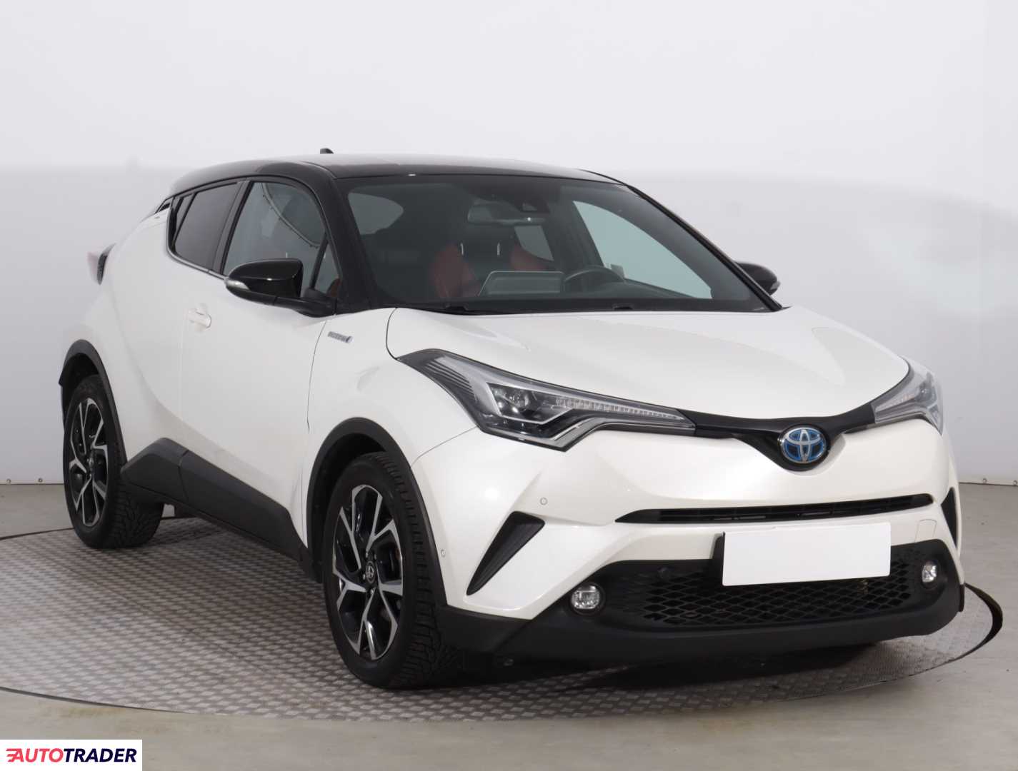 Toyota C-HR 2018 1.8 120 KM
