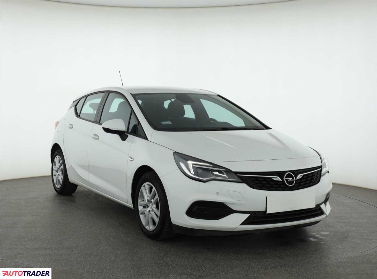 Opel Astra 2019 1.2 108 KM