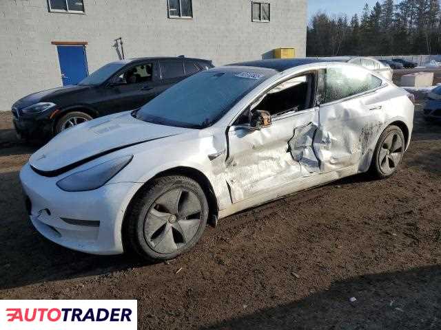 Tesla Model 3 2020 Tesla Model 3 2020