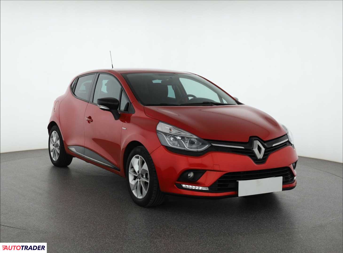 Renault Clio 2016 0.9 88 KM