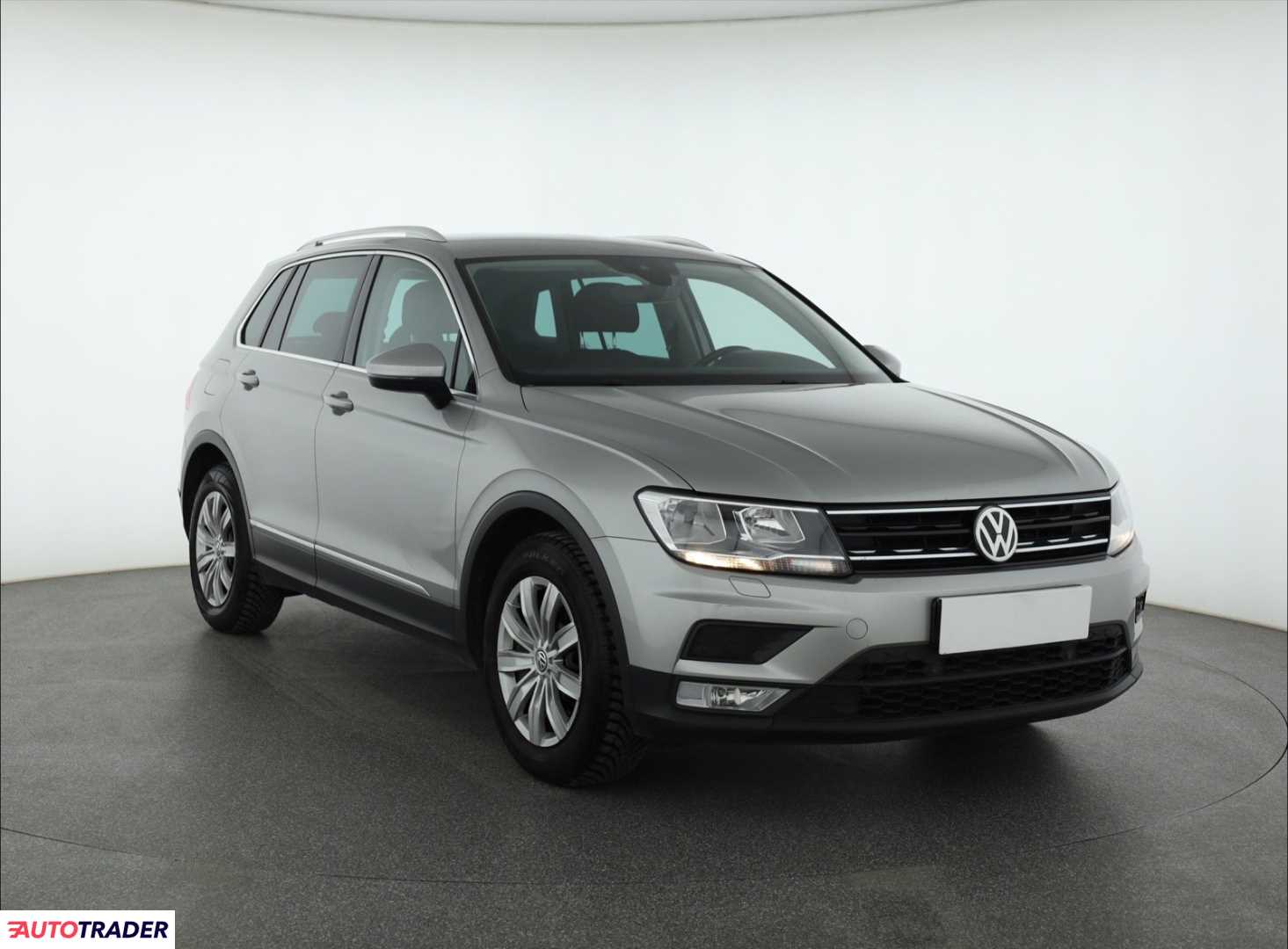 Volkswagen Tiguan 2.0 147 KM 2016r. (Piaseczno)