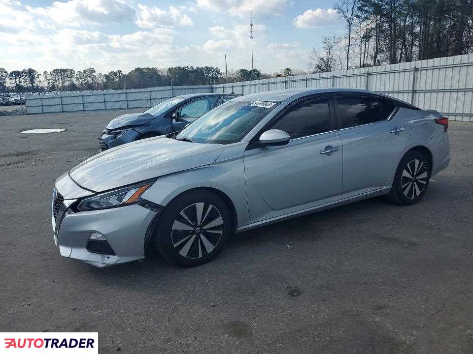 Nissan Altima 2021 2