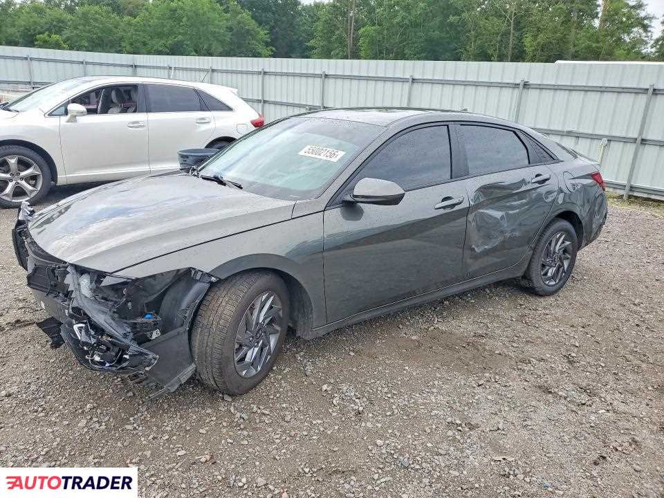 Hyundai Elantra 2024 2